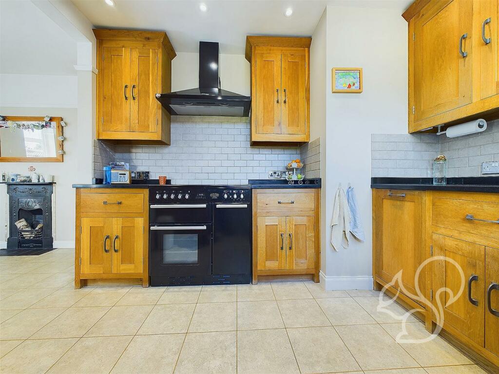 Additional image 12 of Suffolk Avenue, West Mersea