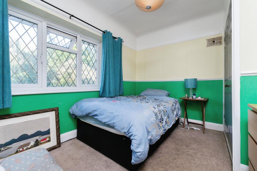 Additional image 5 of Coombe Road, Croydon, CR0