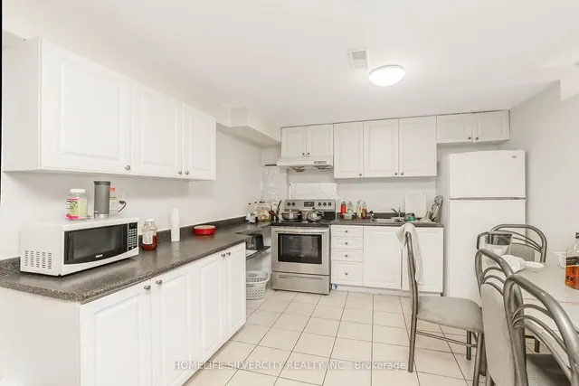 Additional image 34 of 2 Giza Cres