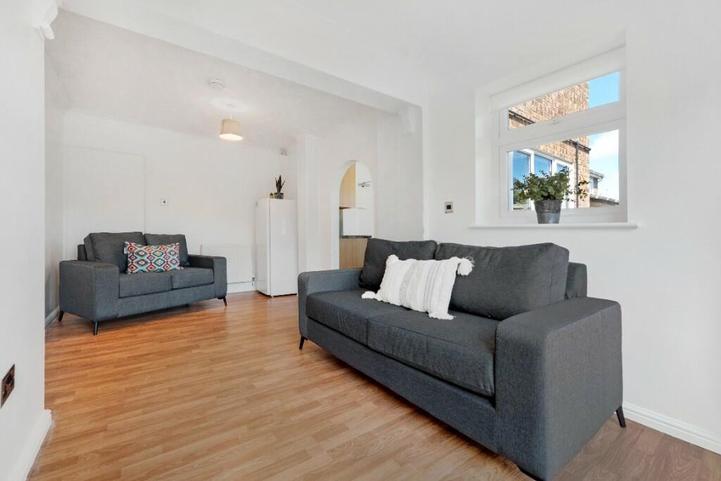 Additional image 4 of Tangerine Close, Colchester, Essex, CO4