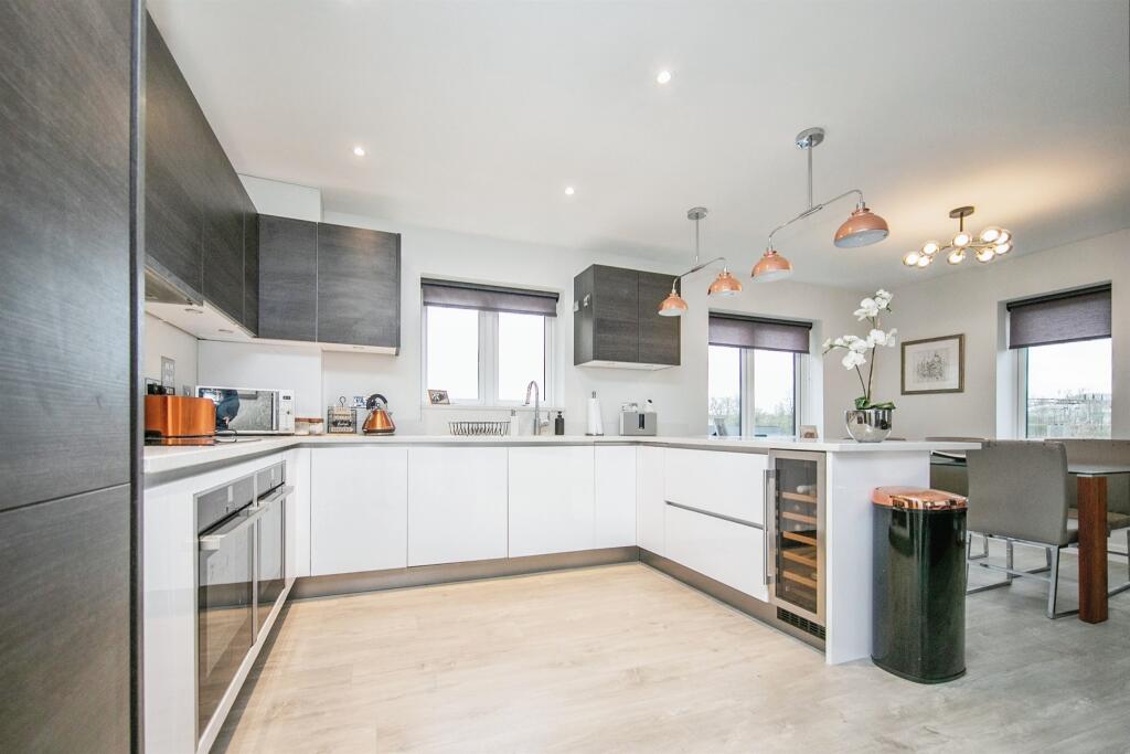 Additional image 6 of Clarendon Way, Colchester