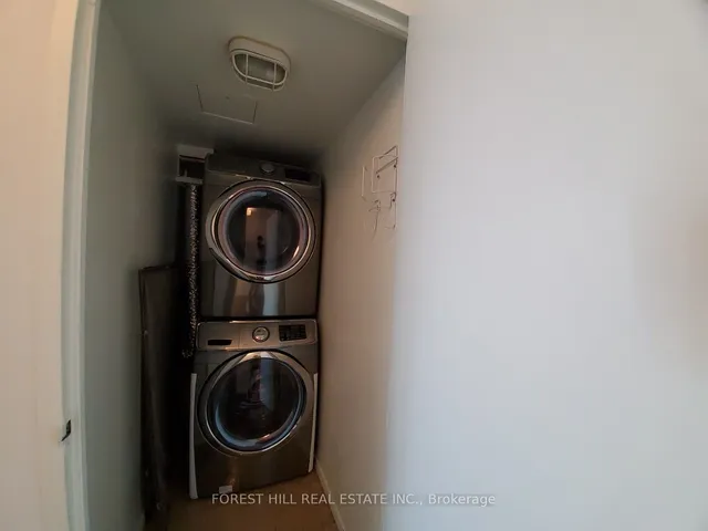 Additional image 14 of 633 Bay St Unit 2308