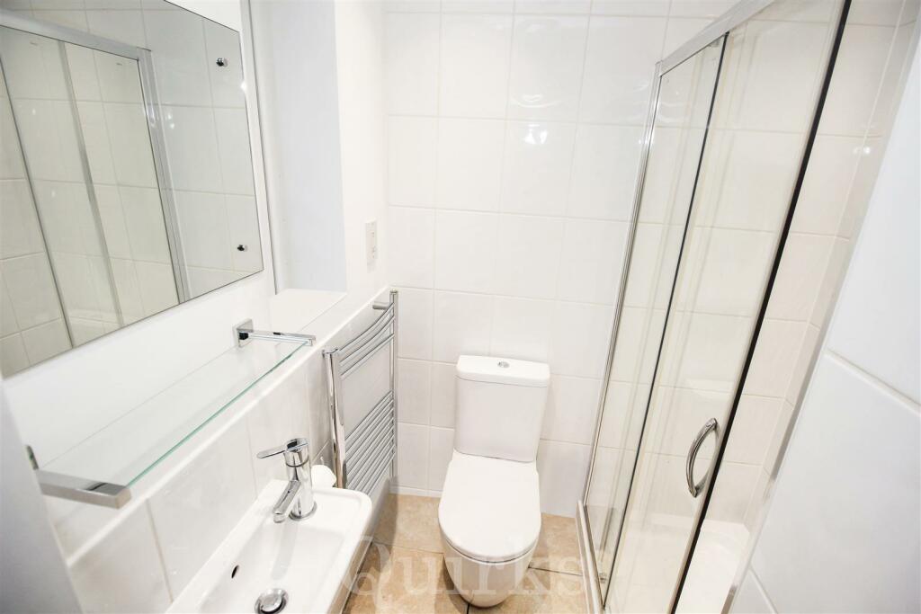 Additional image 11 of Rosslyn Road, Billericay