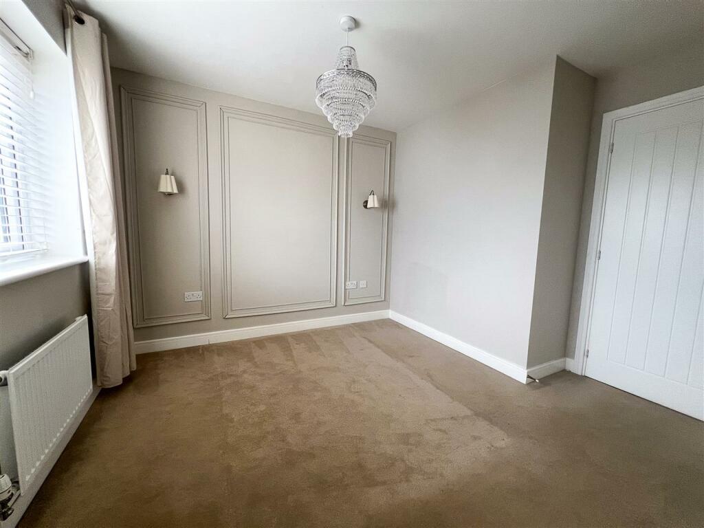 Additional image 11 of Skippers Way, Walton On The Naze