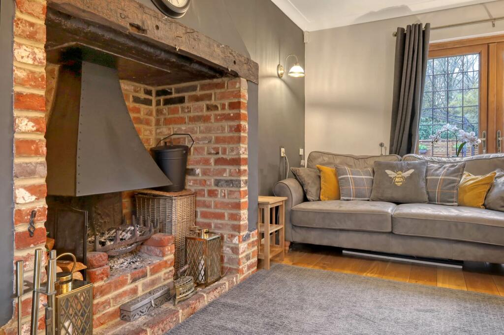 Additional image 18 of Park Lane, Herongate