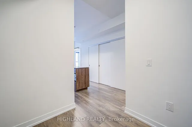 Additional image 7 of 15 Lower Jarvis St Unit 811