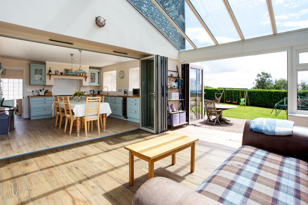 Additional image 7 of Pilgrims Lane, Caterham, CR3