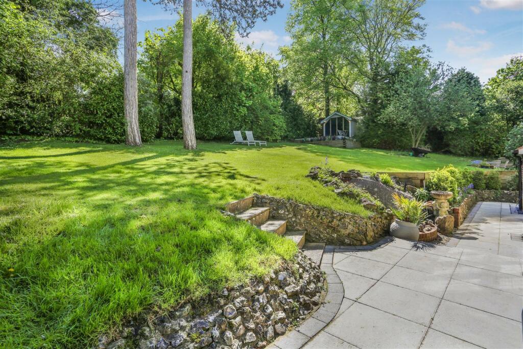 Additional image 54 of Hazelwood Lane, Chipstead
