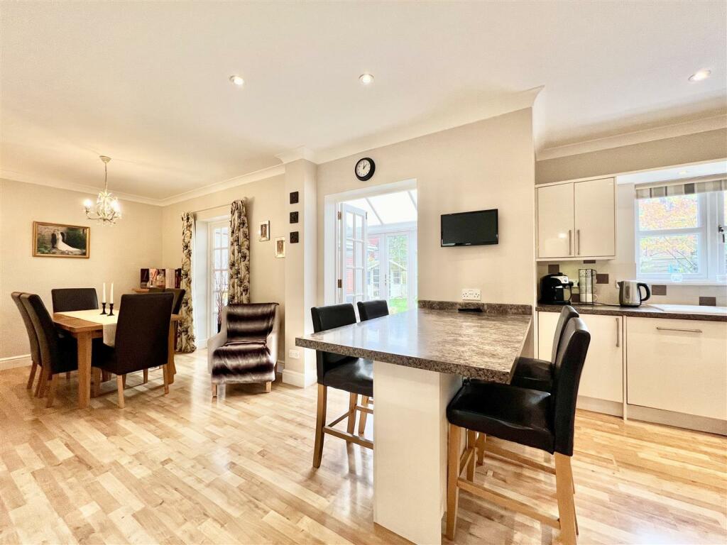 Additional image 4 of Charlecote Road, Great Notley, Braintree