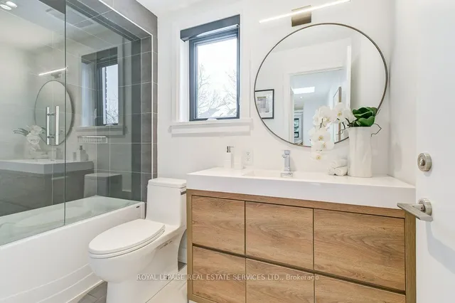 Additional image 26 of 96 Pinewood Ave