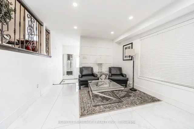 Additional image 10 of 6 Amboise Cres