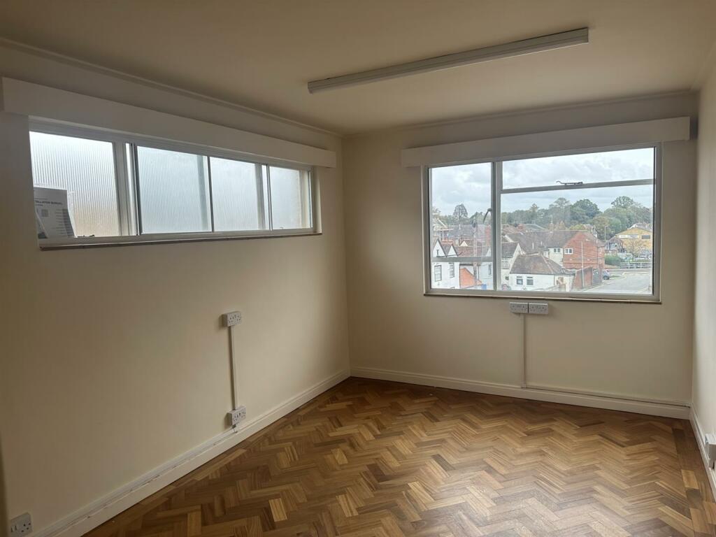 Additional image 6 of 16/16A Bank Street, Braintree