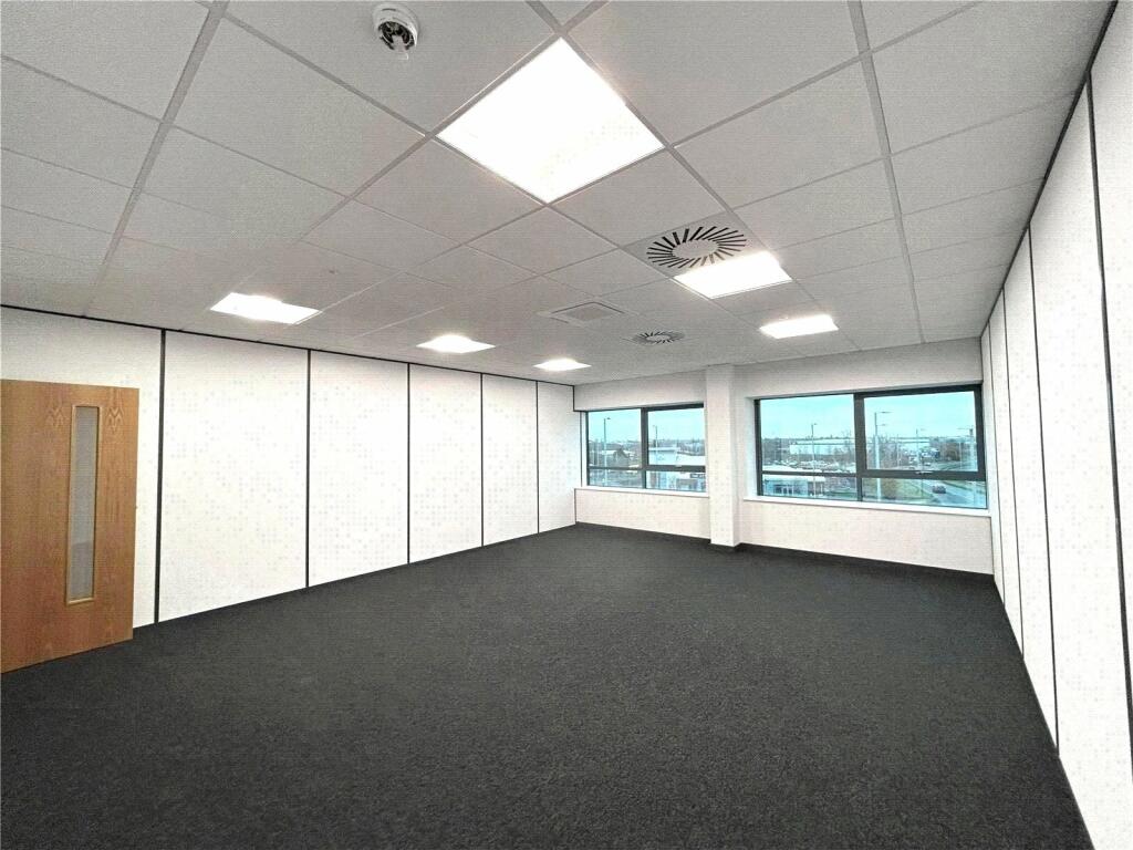 Additional image 7 of Avenue West, Skyline 120 Business Park, Braintree, CM77