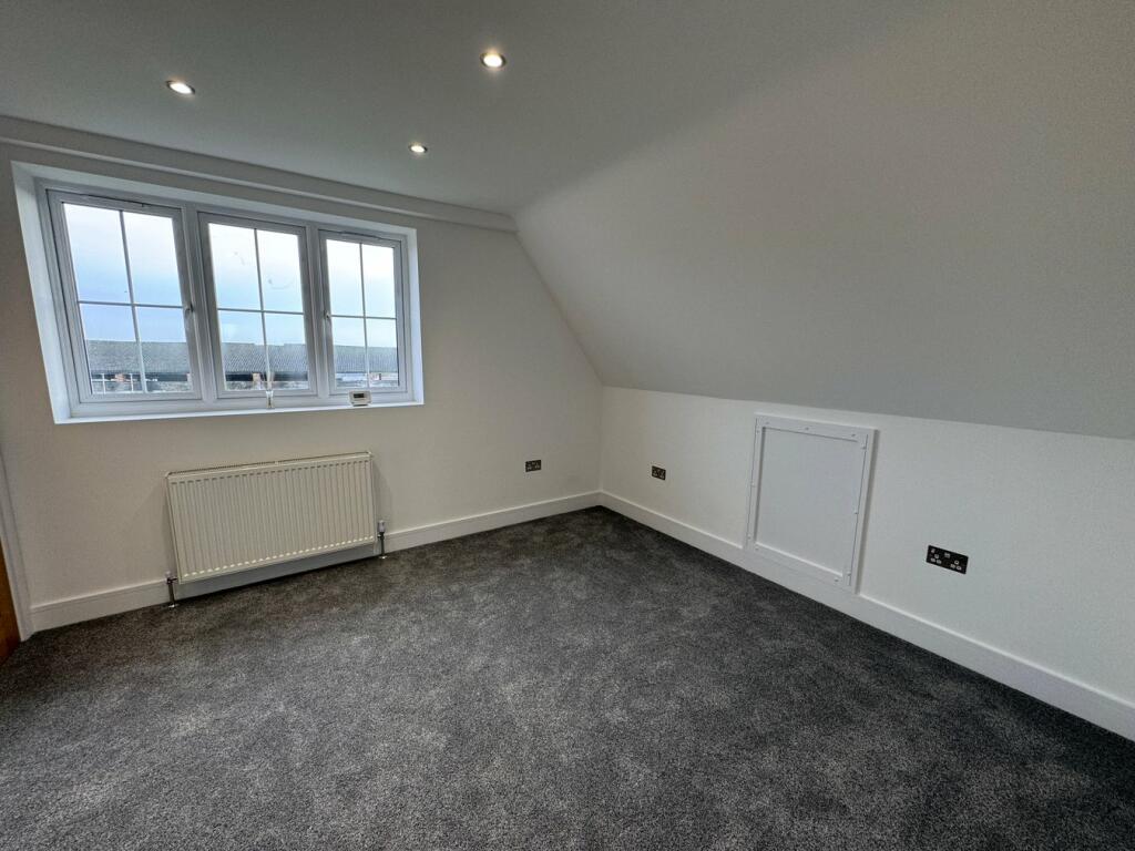 Additional image 16 of Main Road, GREAT HOLLAND, CO13