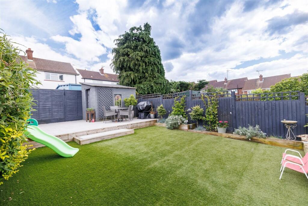Additional image 18 of Beaconfield Way, Epping