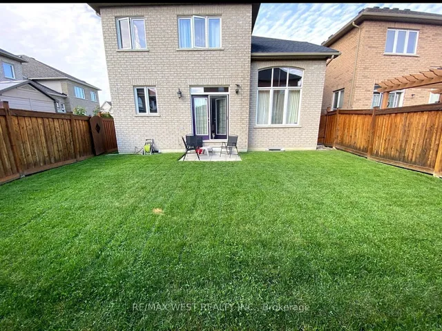 Additional image 17 of 55 Scotchmere Cres