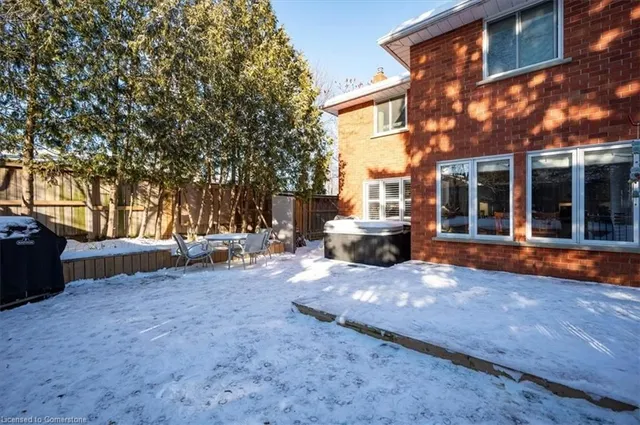 Additional image 43 of 7 Chandos Dr