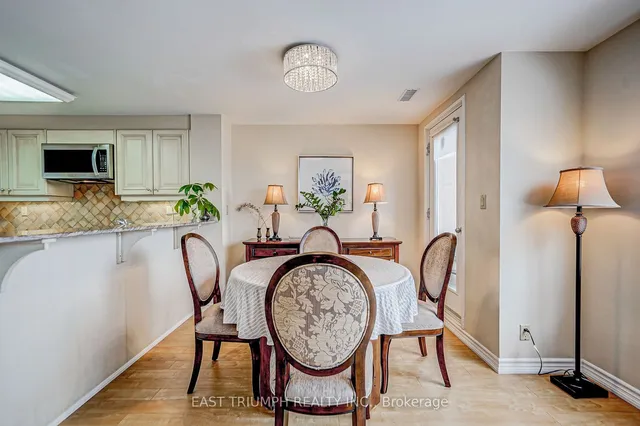 Additional image 16 of 9 Greenbriar Rd Unit 302