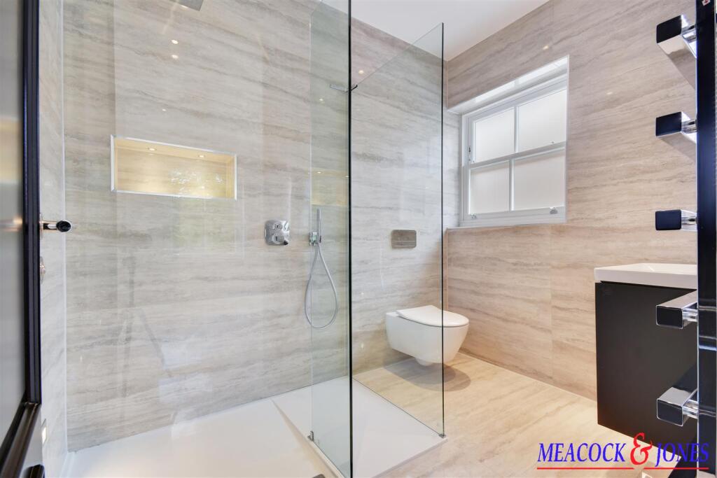 Additional image 28 of Ridgeway, Hutton Mount, Brentwood