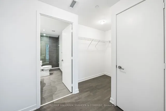 Additional image 23 of 185 Roehampton Ave Unit 702