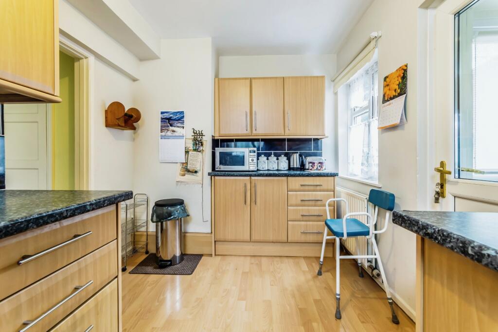 Additional image 10 of Lynwood Avenue, Coulsdon, CR5