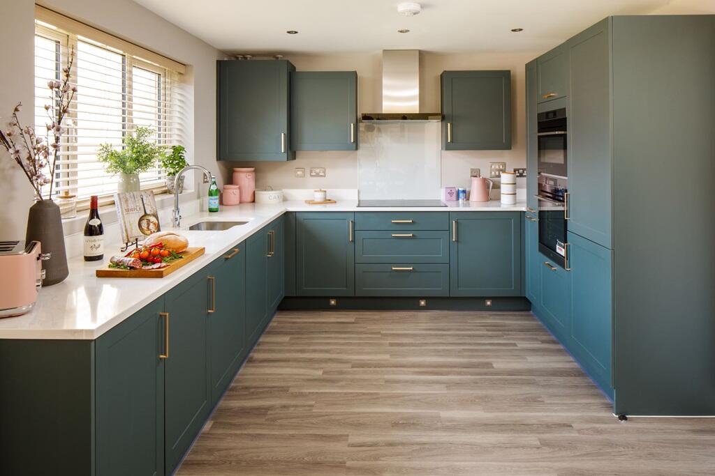 Additional image 5 of Elm Tree Avenue, 
Frinton on Sea, 
Essex,
CO13 0GR