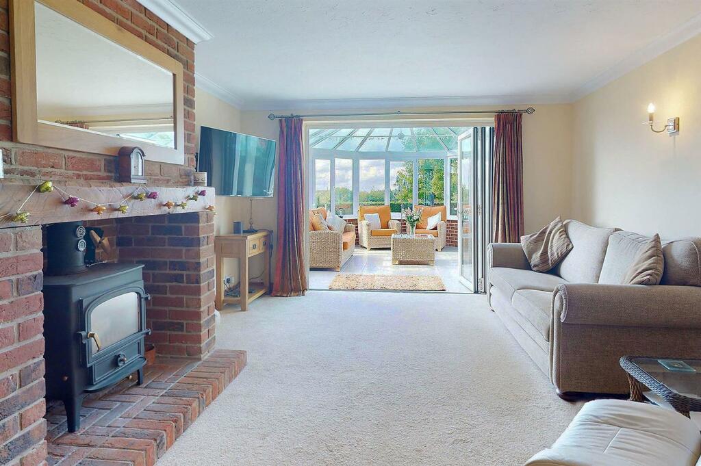 Additional image 3 of Cross End, Pebmarsh