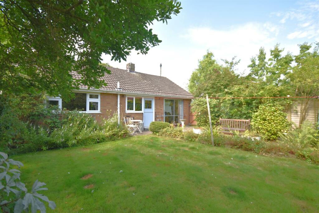 Additional image 15 of Field Hey Lane, Willaston, Neston