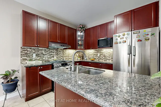 Additional image 10 of 16 Sculptor St