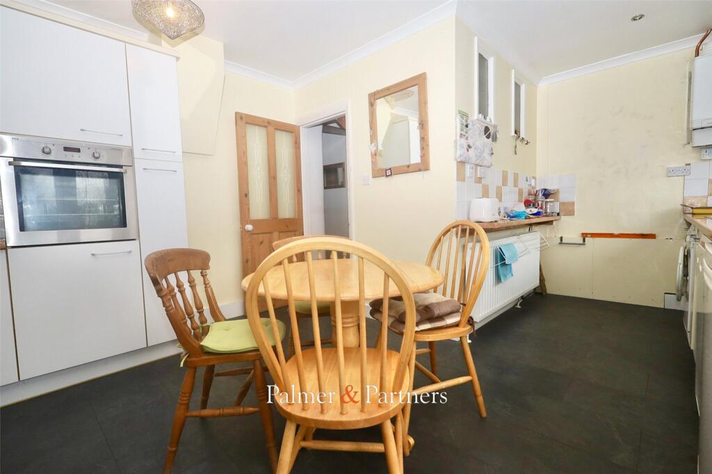 Additional image 5 of Walton Road, Walton on the Naze, Essex, CO14