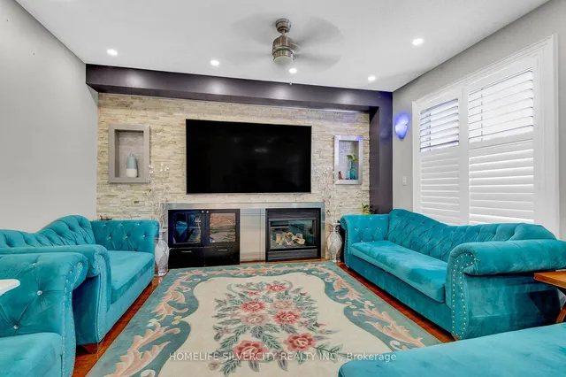 Additional image 5 of 85 Stoneylake Ave