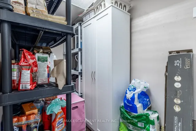 Additional image 30 of 83 Robert Hicks Dr