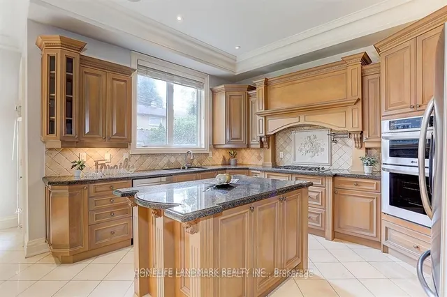 Additional image 7 of 34 Moccasin Tr