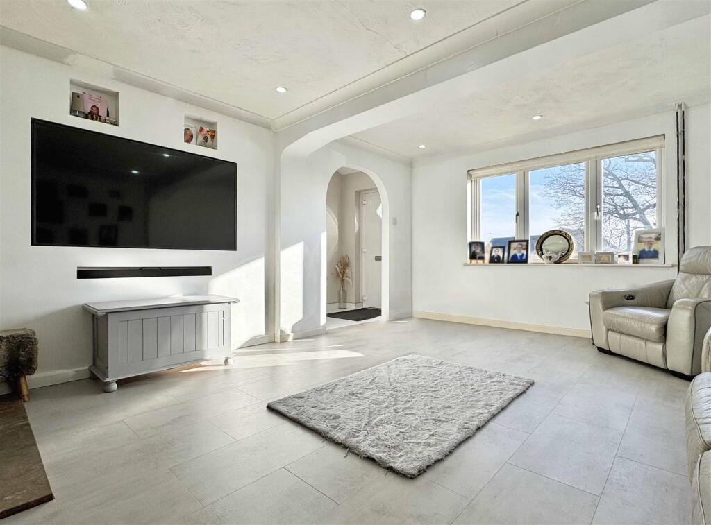 Additional image 21 of Beech Road, Rivenhall, Witham