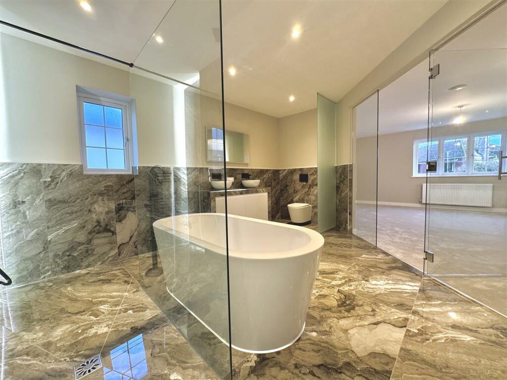 Additional image 21 of New Builds @ Mangapp Chase, Burnham-On-Crouch