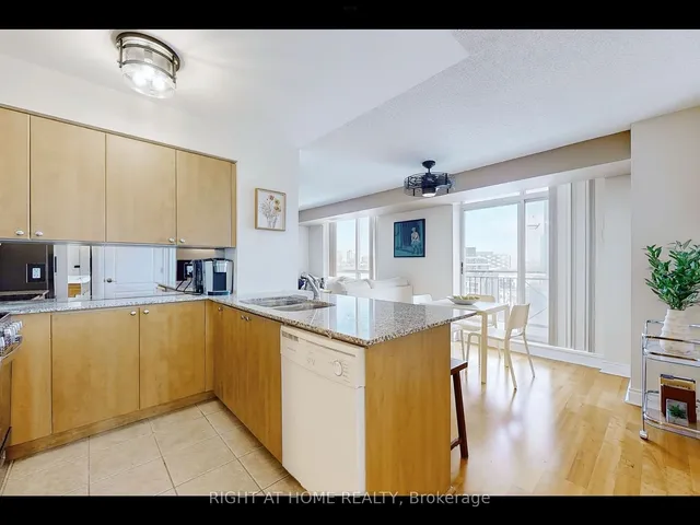 Additional image 10 of 1103 Leslie St Unit 909