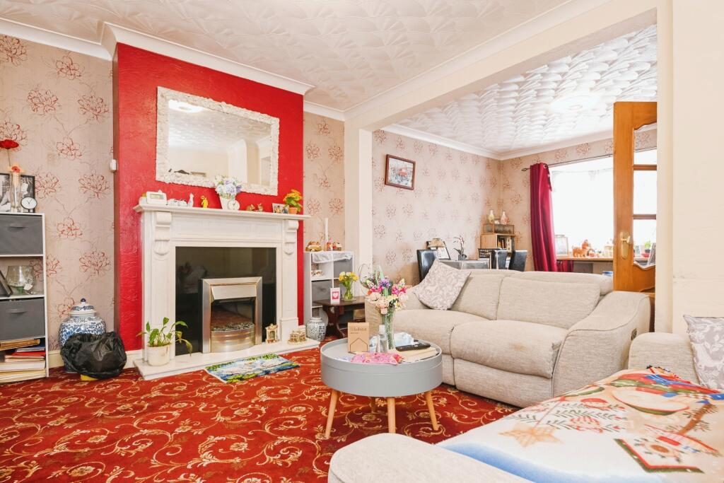 Additional image 5 of Ferndale Road, Harwich, Essex, CO12