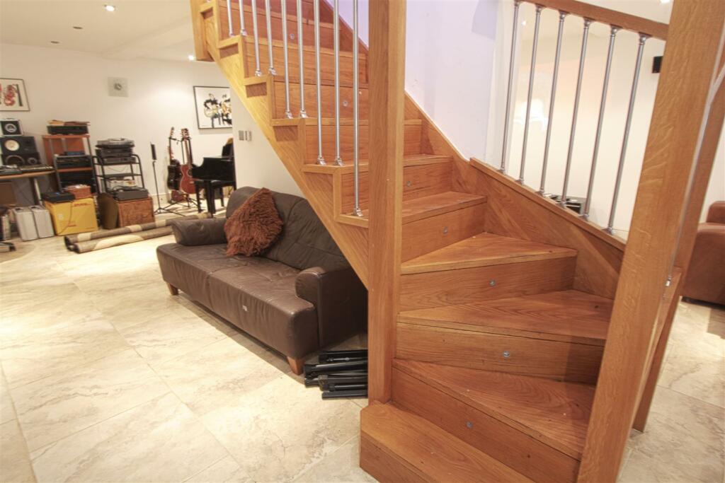 Additional image 7 of Crown Road, Billericay