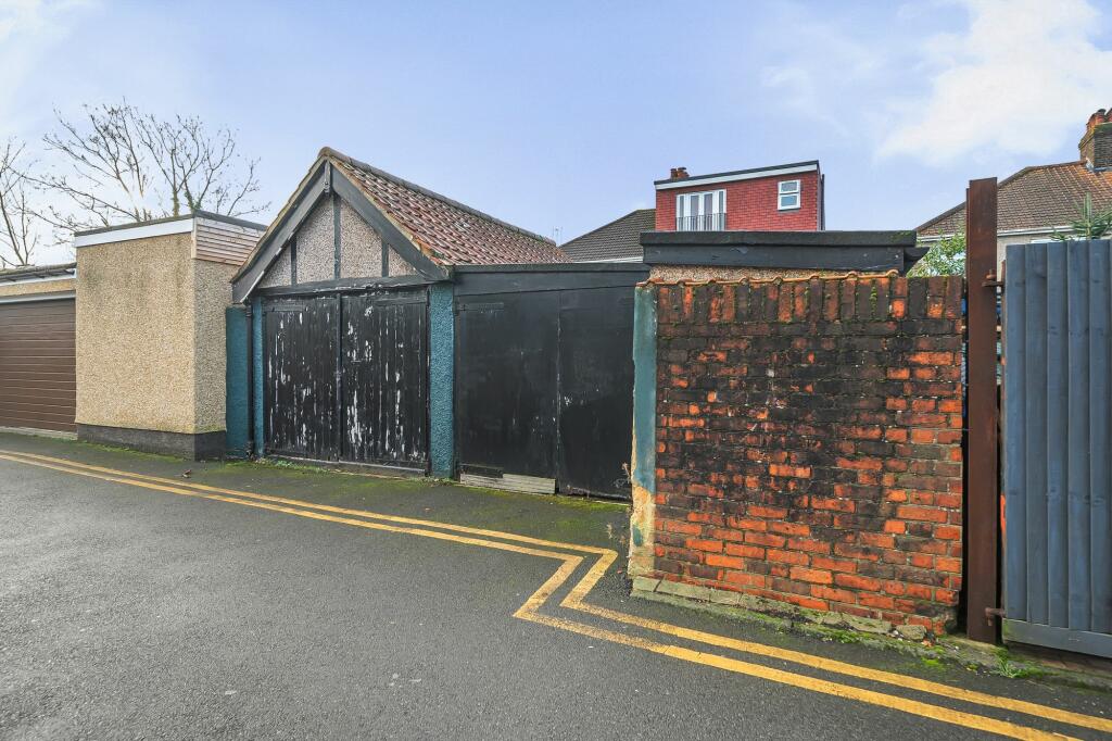 Additional image 20 of Commonside East, Mitcham, CR4