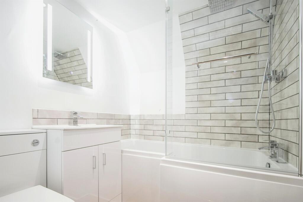 Additional image 11 of Rectory Road, Little Oakley, Harwich