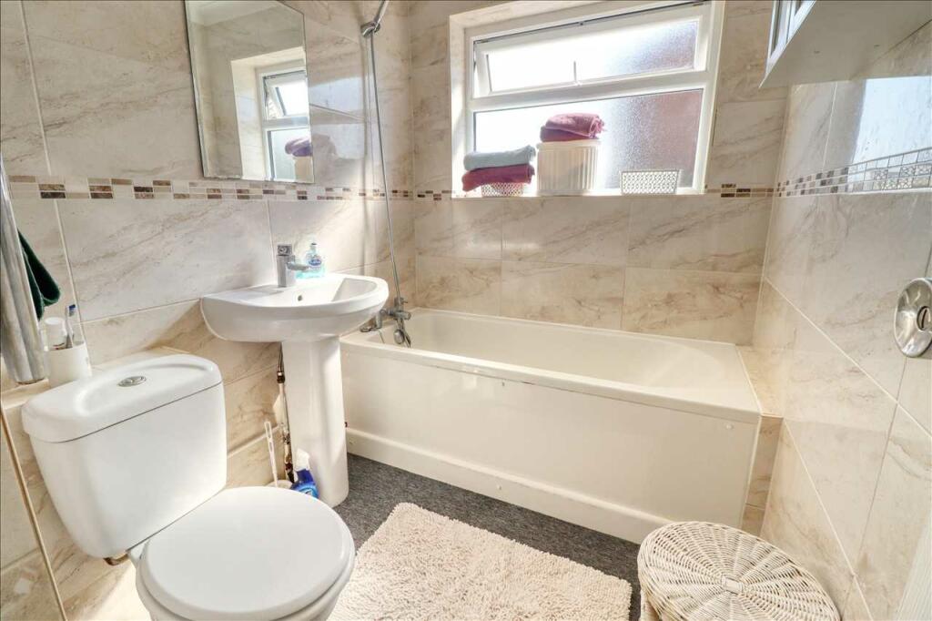 Additional image 19 of Gatefield Close, Frinton-On-Sea, Frinton