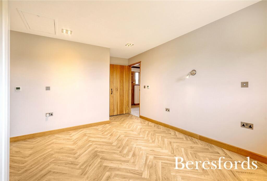 Additional image 13 of Ramsden Park Road, Ramsden Bellhouse, CM11