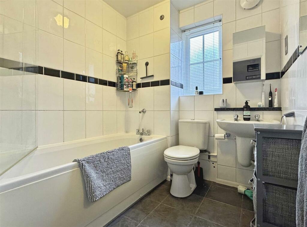 Additional image 9 of Stanstrete Field, Great Notley, Braintree, CM77