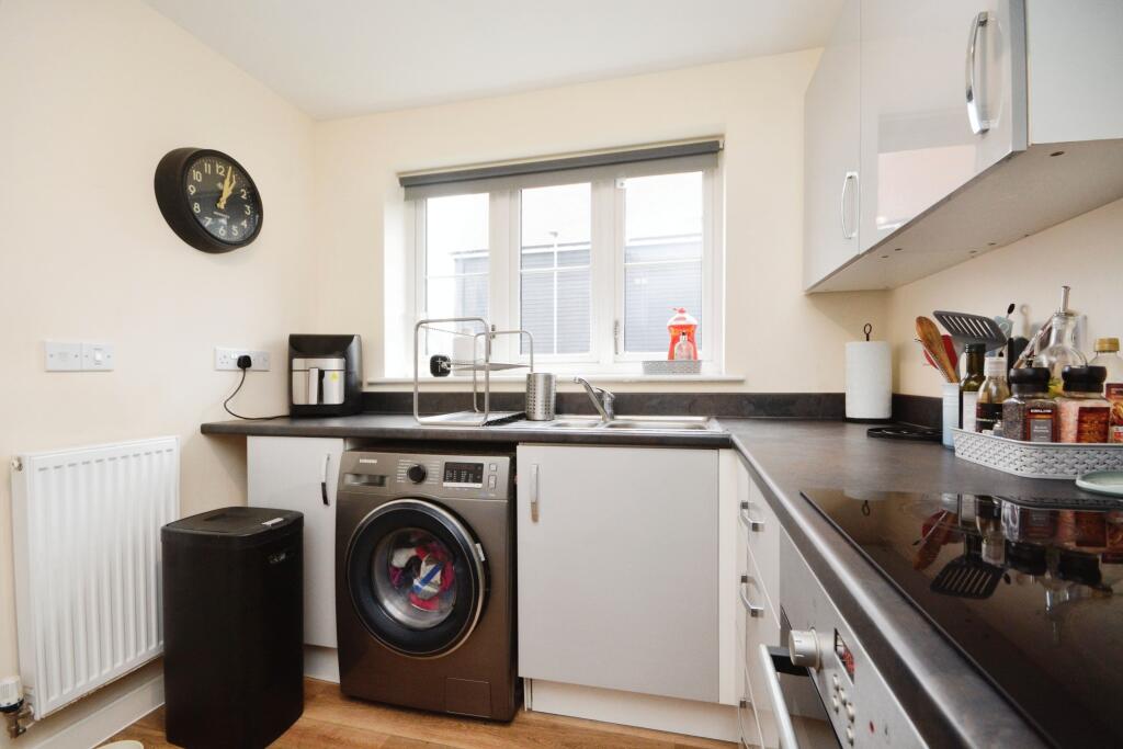 Additional image 4 of Violet Close, Stansted, CM24