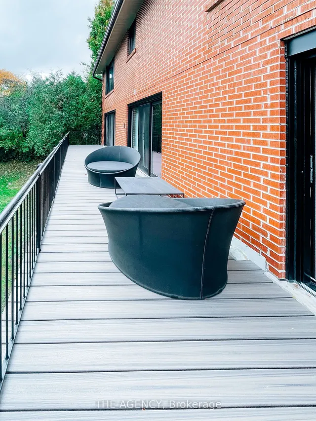 Additional image 19 of 7 Shady Oaks Cres