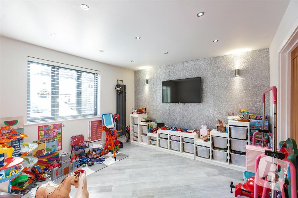 Additional image 13 of Glebe Road, Ongar, Essex, CM5