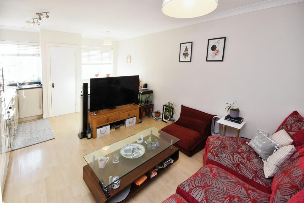 Additional image 2 of Station Approach, Braintree