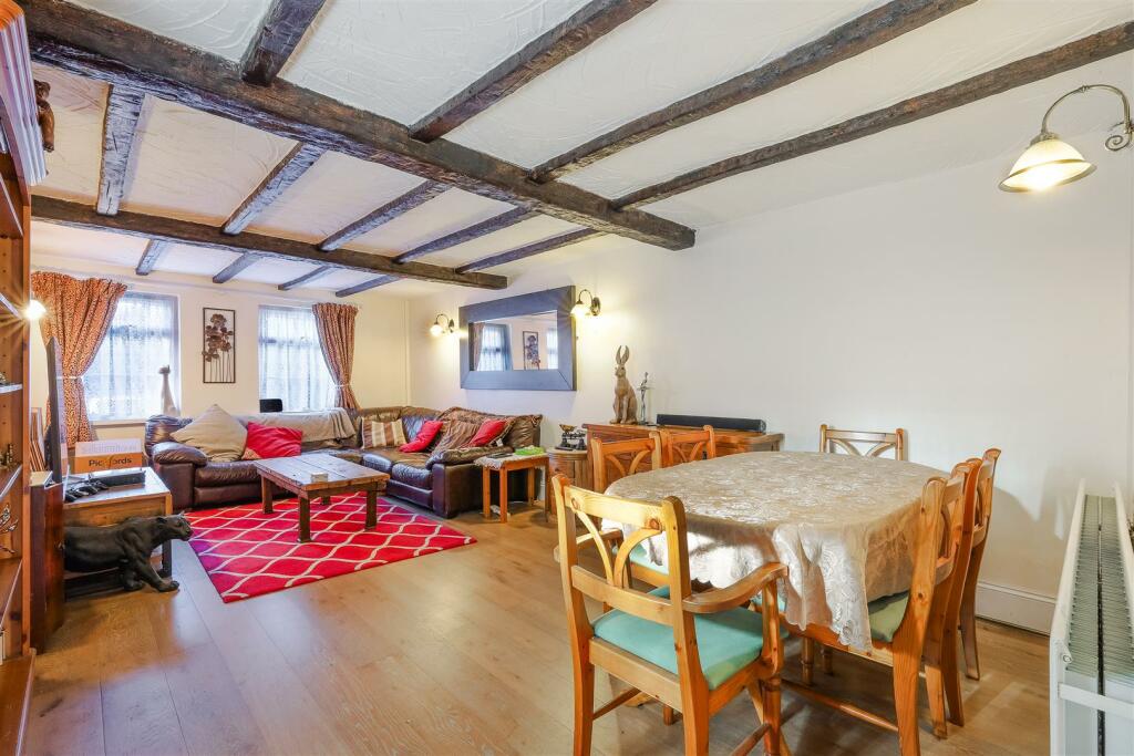 Additional image 5 of Brighton Road, Hooley, Coulsdon