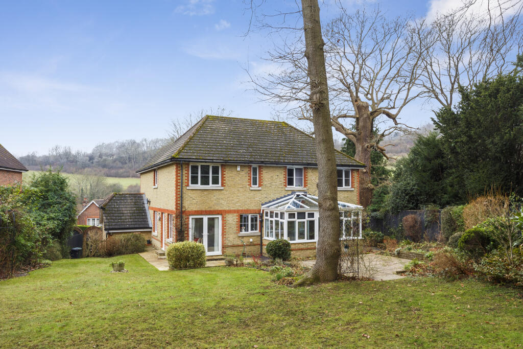 Additional image 8 of Dene Close, Outwood Lane, Coulsdon, CR5