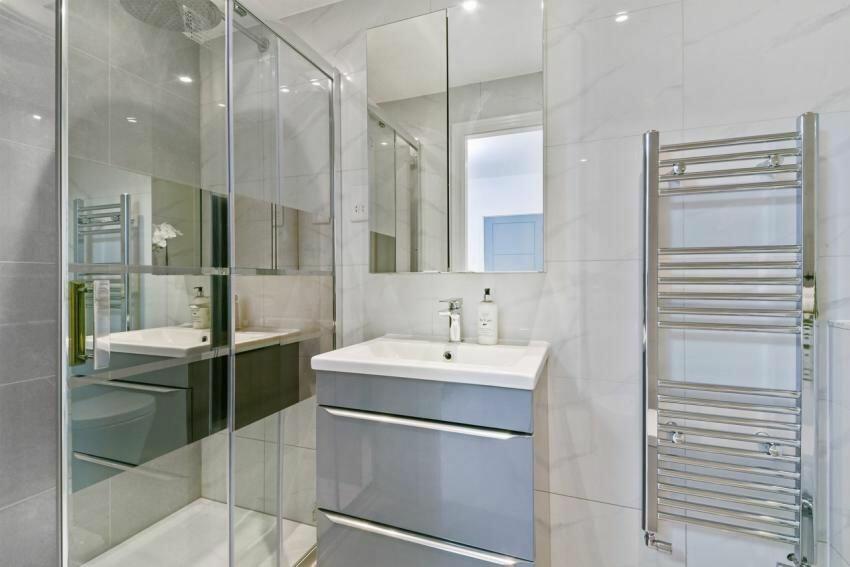 Additional image 20 of 196 Sydenham Road, East Croydon, CR0